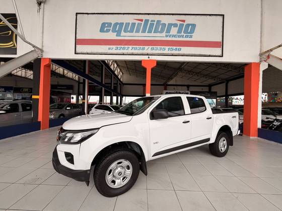 CHEVROLET S10 2.8 16V TURBO DIESEL LS CD 4X4 MANUAL CHEVROLET S10 2.8 16V TURBO DIESEL LS CD 4X4 MANUAL